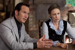Die Psi-Experten Ed (Patrick Wilson, l.) und Lorraine Warren (Vera Farmiga, r.) bei der Arbeit