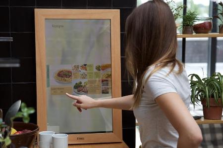 Der Dirror ist ein digitaler Spiegel - eine Mischung aus Spiegel und Tablet