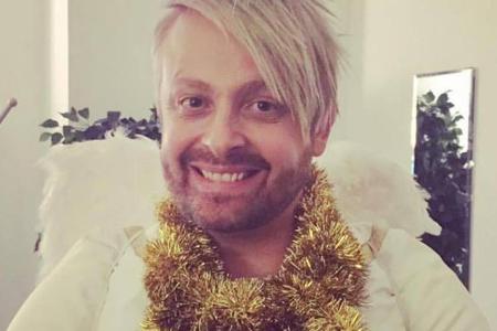 Ross Antony verbreitet auf seiner Facebook-Seite fleißig Weihnachtsstimmung