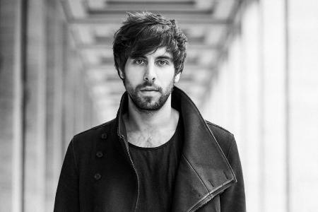 Max Giesinger tritt bei 