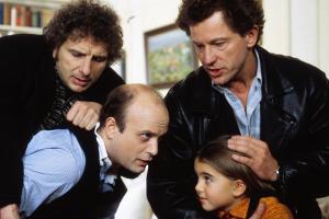 "Tatort: Schwarzer Advent": Franz Leitmayr (Udo Wachtveitl, l.), und Ivo Batic (Miroslav Nemec, r.) versuchen Rainer Wenisch...