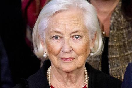 Königin Paola von Belgien liegt im Krankenhaus