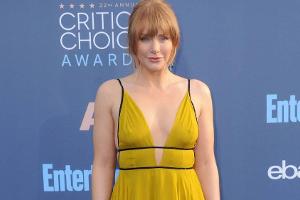 Gute Wahl: Bryce Dallas Howard im selbstgekauften Kleid von Topshop