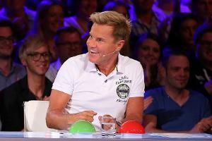 Dieter Bohlen sitzt neben Victoria Swarovski und Bruce Darnell in der Jury