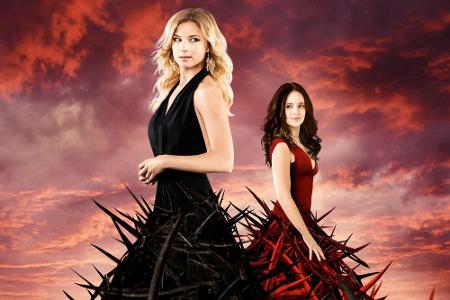 Dann schwor sie Rache in den Hamptons. Als Emily Thorne mischte sie in 