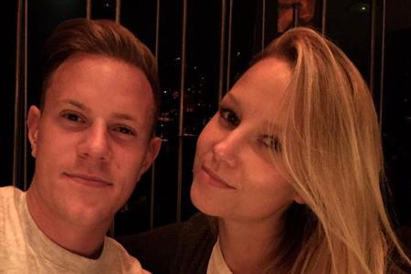 Der Glückliche ist Marc-André ter Stegen.