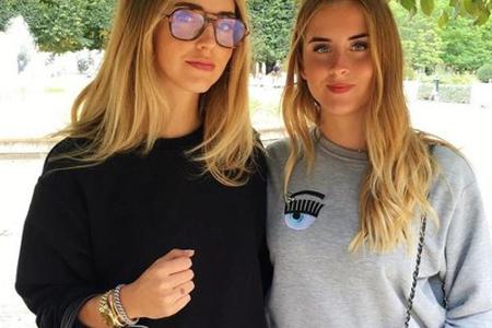 Ein Must-Have in Sachen Oberbekleidung ist das Sweatshirt. In Kombination mit Jeans und Ankle Boots wirkt der Look leger. Ei...