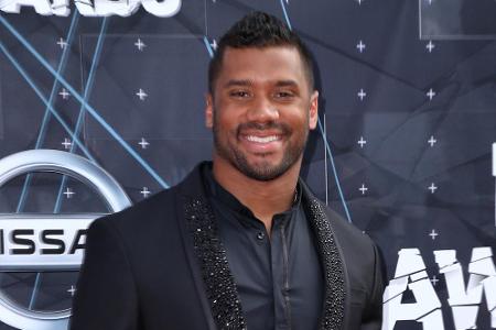 Auch mit NFL-Profi Russell Wilson war früher nicht zu spaßen. Der Ehemann von R&B-Sängerin Ciara gibt zu, dass er in der Sch...
