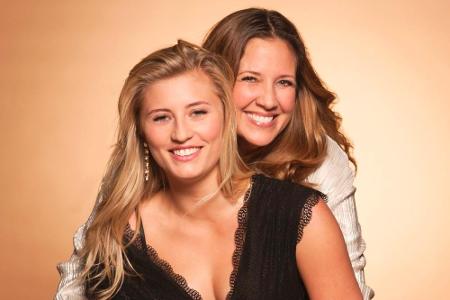 Mit Dana und Luna Schweiger nimmt auch ein Mutter-Tochter-Gespann an der Show teil.