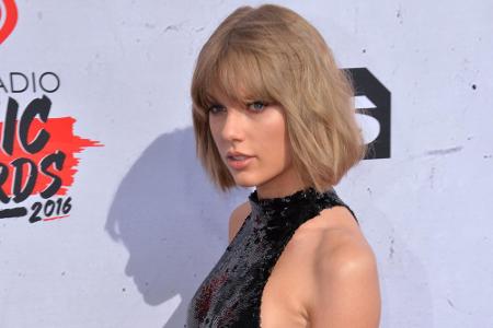 Taylor Swift (26) sorgt aktuell allerdings mit der öffentlichen Liebes-Show mit ihrem neuen Lover, Schauspieler Tom Hiddlest...