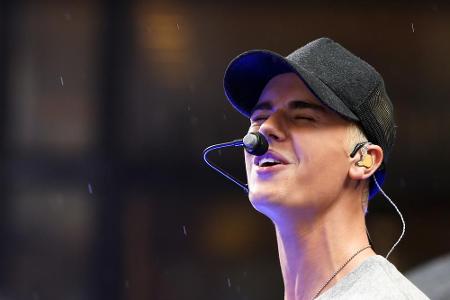 Teenie-Schwarm Justin Bieber ist ebenfalls Linkshänder...