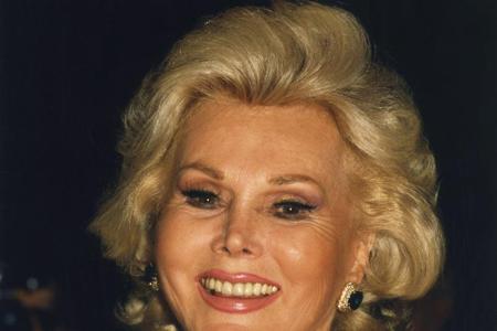 Am 19. Dezember verstarb Zsa Zsa Gabor kurz vor ihrem 100. Geburtstag. Die Hollywood-Diva galt als Mutter aller It-Girls und...