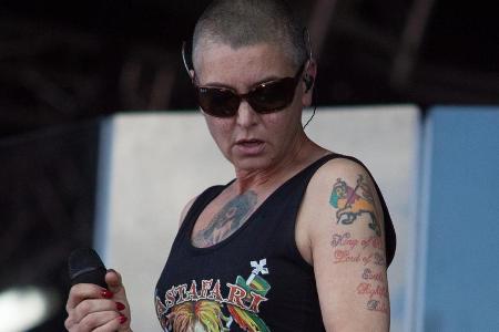 Sinead O'Connor bei einem Auftritt in Westport