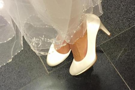 Diese Schuhe bezeichnete Daniela Katzenberger als ihre Brautschuhe
