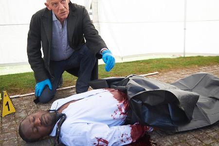 Dr. Joseph Roth (Joe Bausch) liefert im 