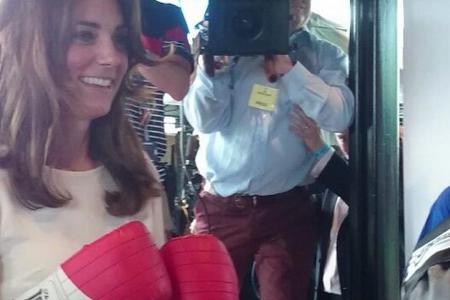 Herzogin Kate wurde bei ihrer kleinen Box-Einlage von Reportern belagert