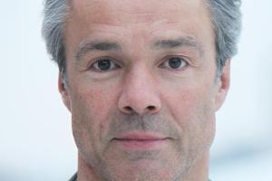 Hannes Jaenicke engagiert sich mit vielen Mitteln für eine bessere Welt - nachzulesen auch in seinem Buch "Wut allein reicht...