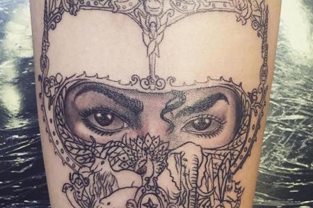 Paris Jackson teilt ein Bild von ihrem neuen Tattoo