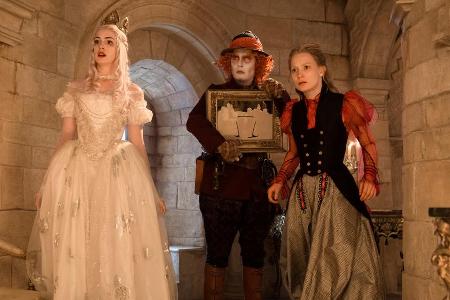 Als Weiße Königin Mirana ist Anne Hathaway derzeit im Kinofilm 