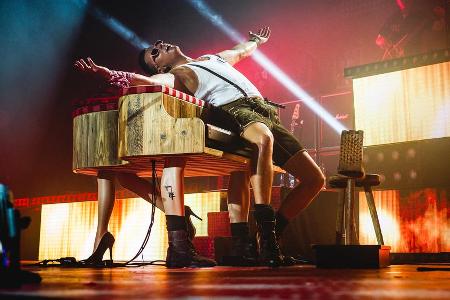 Erschöpft, aber glücklich: Andreas Gabalier bei seinem Konzert in Berlin