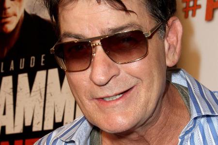 Charlie Sheen scheint nicht mehr so wohlhabend zu sein