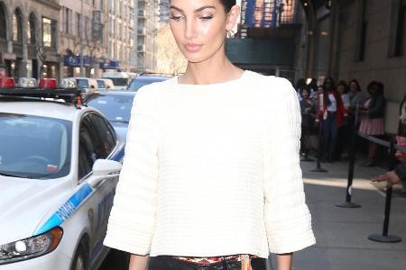 Lily Aldridge schlendert durch New York City