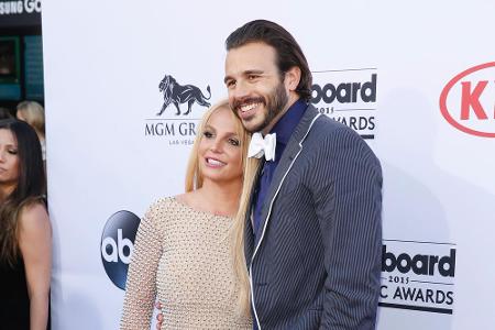 Britney Spears (33) und Charlie Ebersol (32) gehen seit Juni getrennte Wege. Die Sängerin und der Filmproduzent waren acht M...