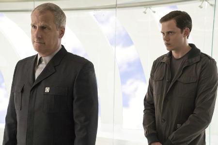 Sind Daniel (Jeff Daniels) und Matthew (Bill Skarsgard) vertrauensvoll?