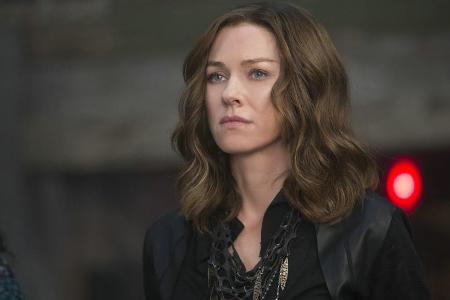 Naomi Watts spielt Fours Mutter Evelyn