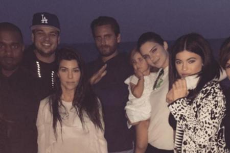 Der Kardashian-Jenner-Clan beim gemeinsamen Feiern