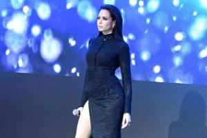 Grace Capristo auf der "New York Auto Show"