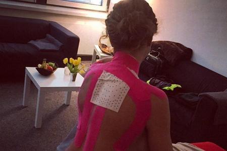 Lilly Becker beißt auf die Zähne