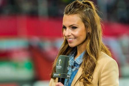 Laura Wontorra moderiert bei Sport 1 und Sky
