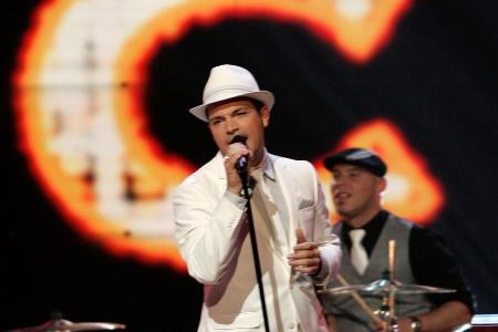 Roger Cicero bei seinem Auftritt beim Eurovision Song Contest 2007