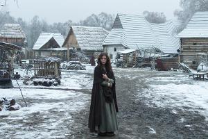 In "Das Geheimnis der Hebamme" spielt Ruby O. Fee die junge Heilerin und Hebamme Marthe