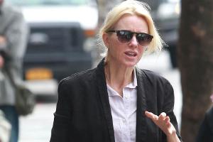 Im Alltag verzichtet Naomi Watts auf Glamour