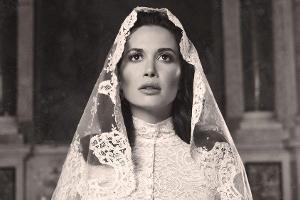 Aus Mandy wird Grace Capristo