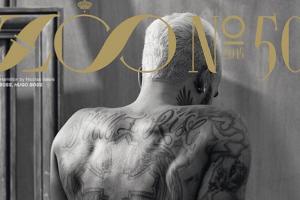 Lewis Hamilton zeigt eine Tattoos