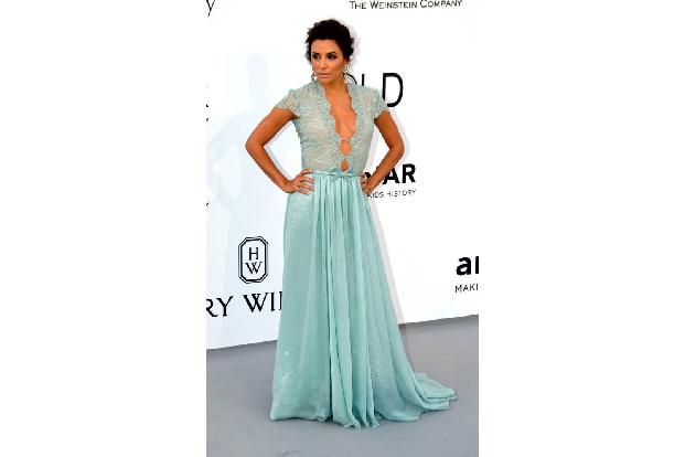 ...und begeisterte auf unzähligen Events mit ihren traumhaften Kleidern. Zur amfAR-Gala erschien sie in diesem mintfarbenen ...