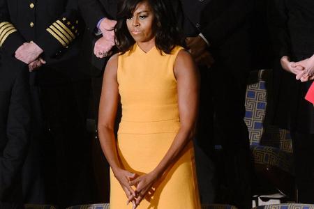 Michelle Obama glänzt in einem Kleid von Narciso Rodriguez