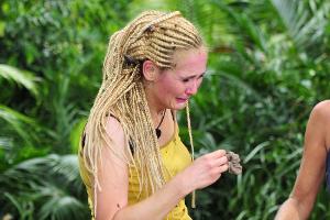 Kein Glück im Dschungel: Helena Fürst