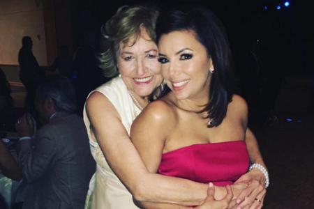 Eva Longoria und ihre Mutter sind ein Herz und eine Seele