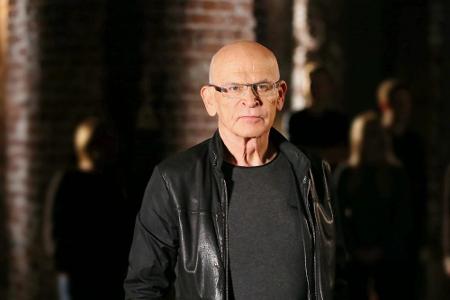 Günter Wallraff freut sich über den Ehrenpreis des Deutschen Fernsehpreises 2016