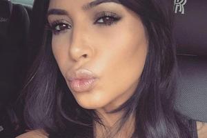 Kim Kardashian glaubt nicht an Vorsätze, dennoch möchte sie 2016 als erstes die Babypfunde loswerden