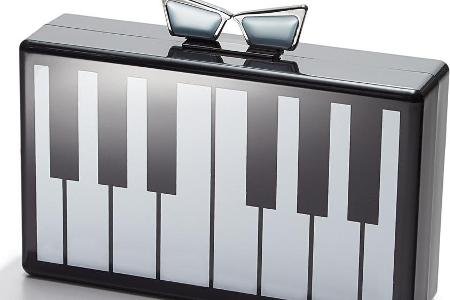 Passt garantiert zu jedem Outfit: die Piano-Clutch!