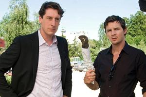 "Tatort: Grabenkämpfe": Im Kofferraum des Wagens von Justitiar Doll (Hans Löw, l.) findet Sebastian Bootz (Felix Klare) die ...