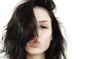 Erfrischend neu: Lena Meyer-Landrut mit Long Bob