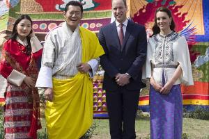 William und Kate mit dem König von Bhutan, Jigme Khesar Namgyel Wangchuck und seiner Frau Jetsun Pema
