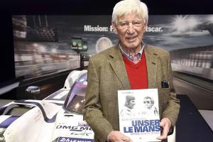 Siegfried Rauch bei der Vorstellung seines neuen Buches "Unser Le Mans", das am 18. April offiziell erscheint