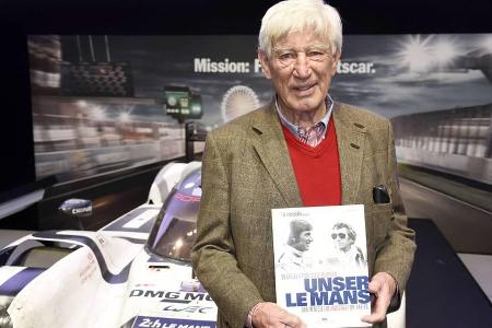 Siegfried Rauch bei der Vorstellung seines neuen Buches 